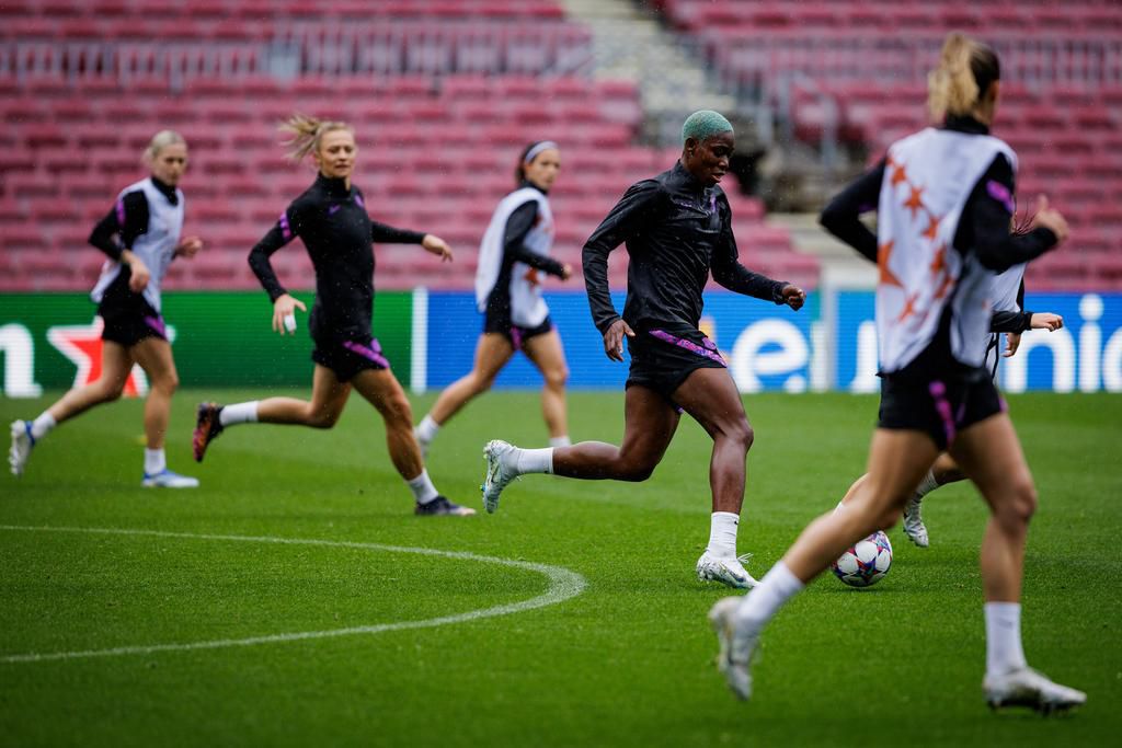 Asisat Oshoala will feature for Barcelona Femeni against Wolfsburg