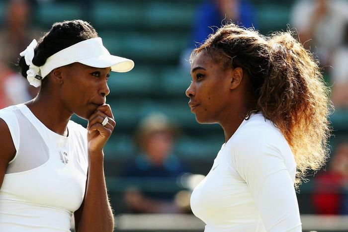 Venus Williams, Serena Williams pull out of doubles