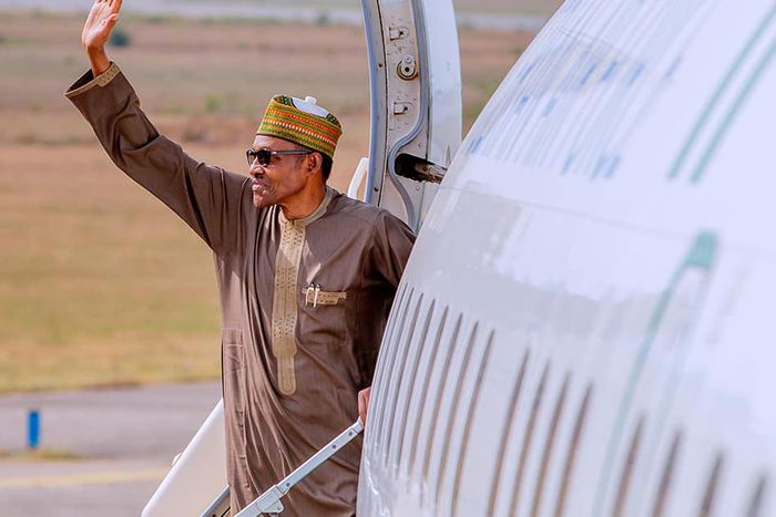 MUhammadu Buhari departs for Jordan for the  World Economic Forum (Presidency)