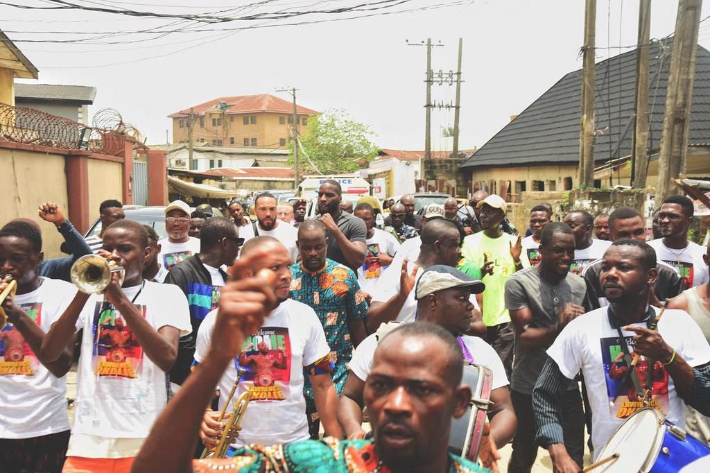 Lawrence Okolie visits Surulere, teams up with DJ Cuppy