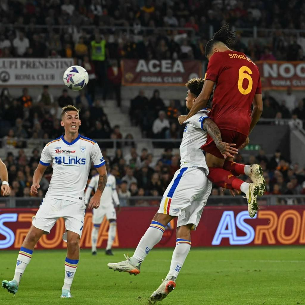 Mourinho returns to the dug out as Roma beat Lecce