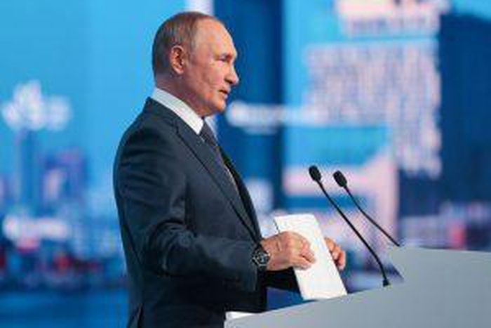 Russian President Vladimir Putin delivers a speech at the plenary session of the 2022 Eastern Economic Forum (EEF) in Vladivostok, Russia Sept. 7, 2022. Vladimir Smirnov/TASS Host Photo Agency/Handout via REUTERS.
