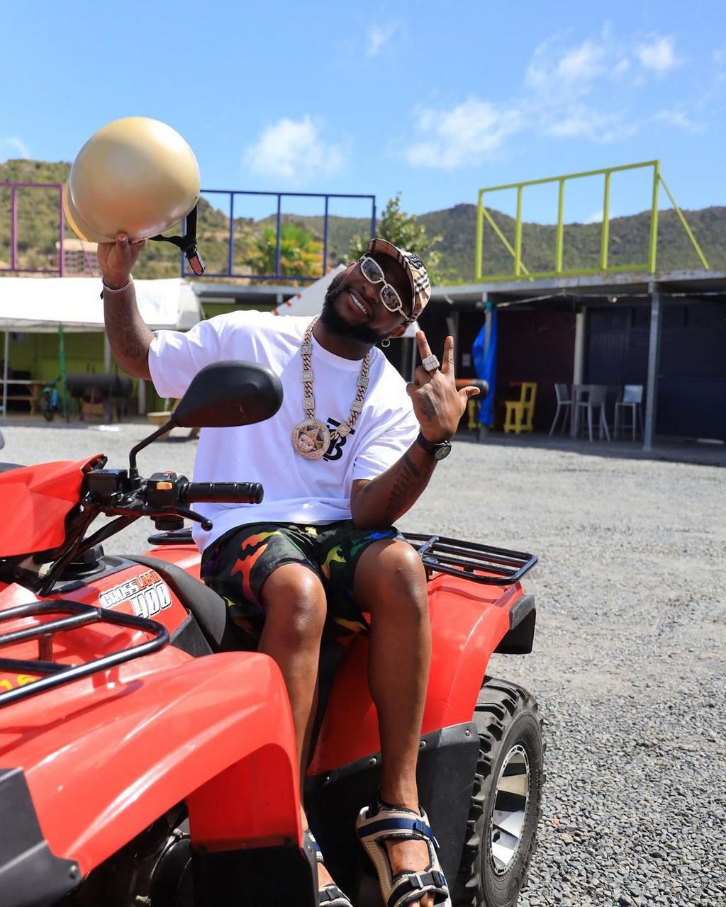 Nigerian music star Davido [Instagram/Davido]