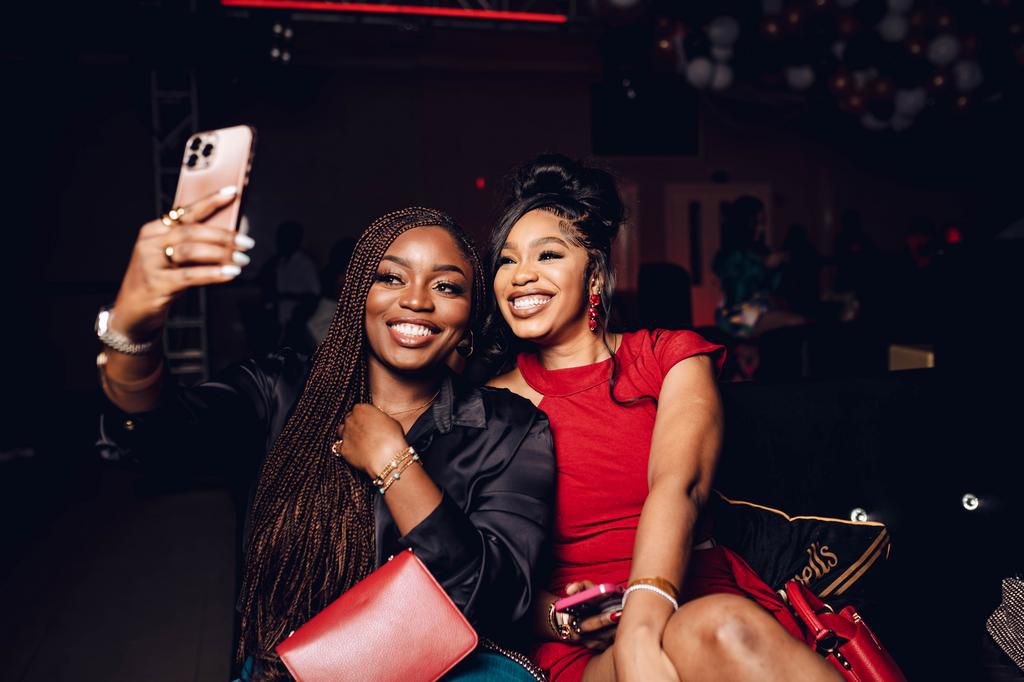 Mr. Dowells hosts friends at Bovi's Whisky Party