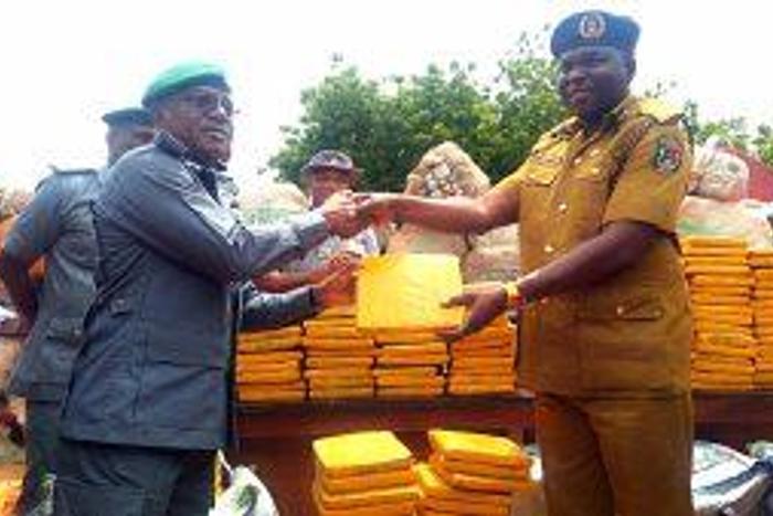 Customs hands over 389 parcel of Marijuana to NDLEA in Kebbi