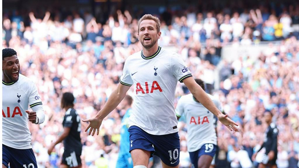 Reactions as Harry Kane sets Premier League record in Tottenham's 2-1 win against Fulham