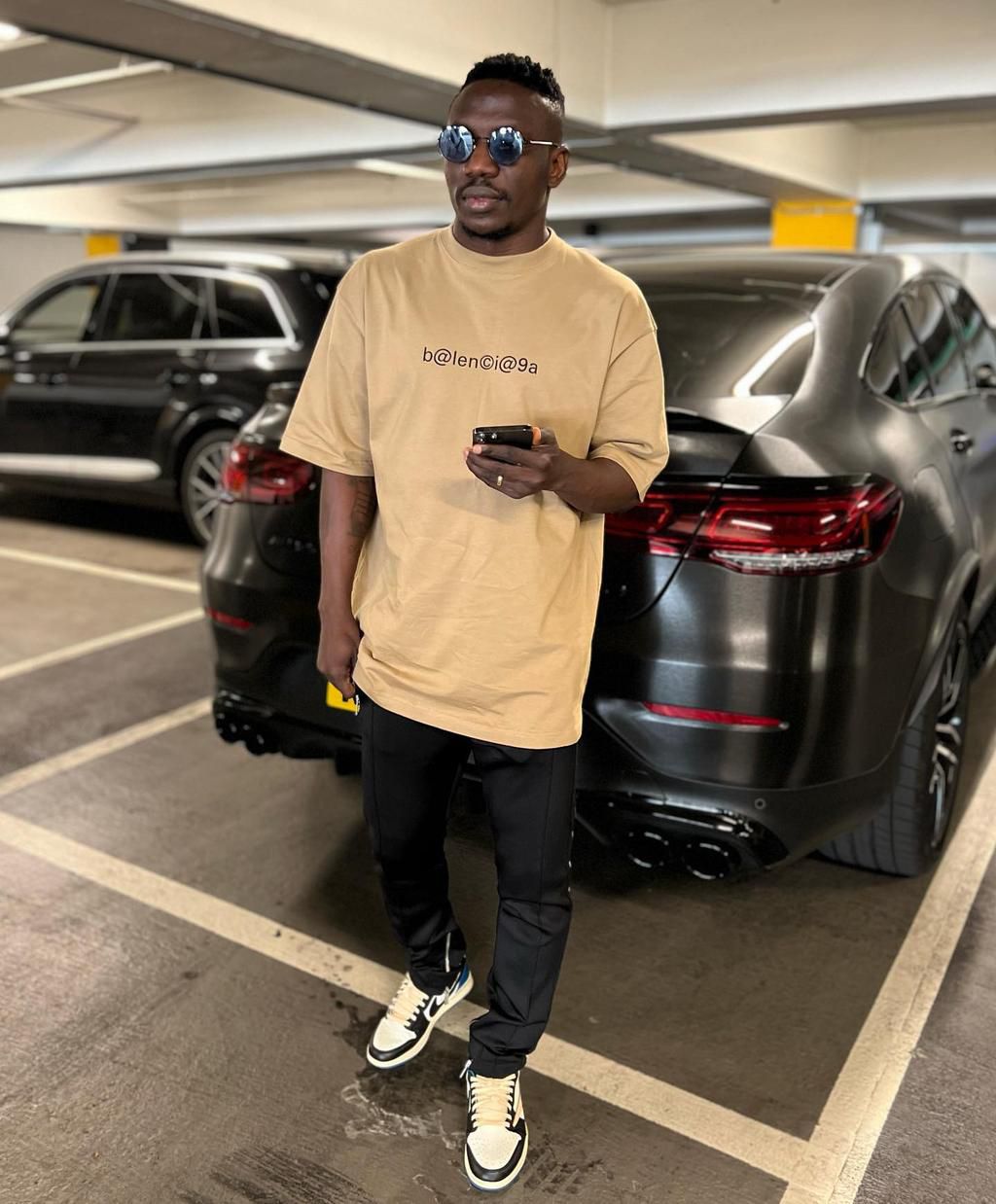 Maduka Okoye and Oghenekaro Etebo both brought the spice on social media