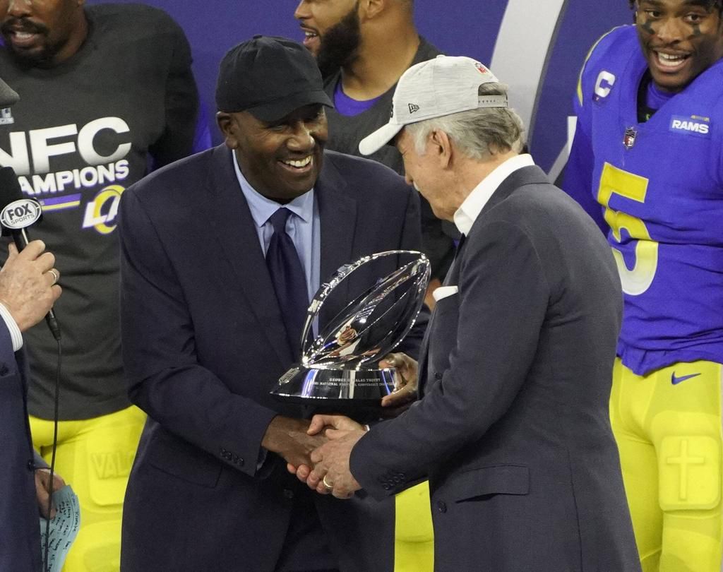 Stan Kroenke was present to celebrate the Rams winning the NFC Championship