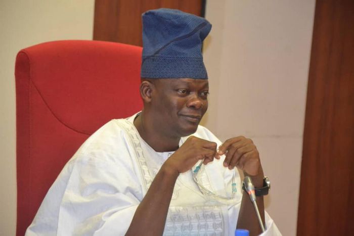 Senator Teslim Folarin. (Newsdiaryonline)