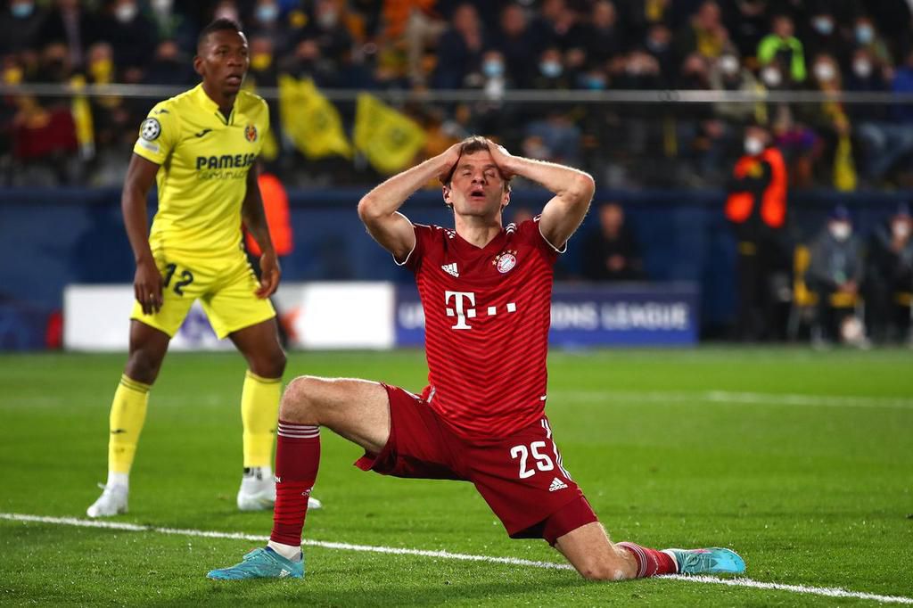 Thomas Muller in agony after the first leg