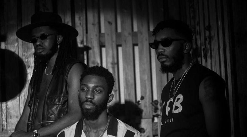 L-R: Members of DRB Lasgidi; Fresh L, BOJ and Teezee. (TheSeunBadejo)