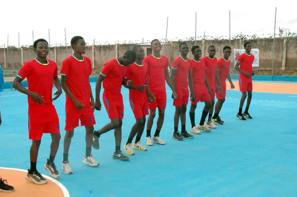 The League is used as a qualifier for the Prudent Energy League.