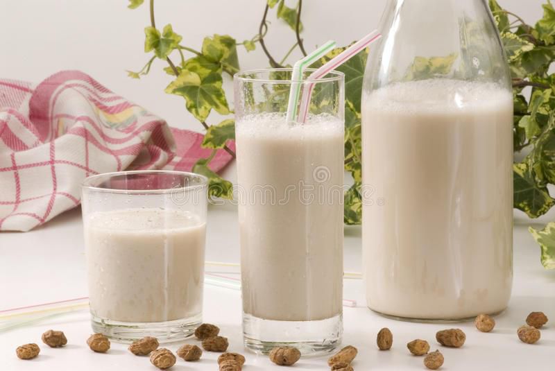 tiger-nut-milk-horchata-de-chufa-14611994