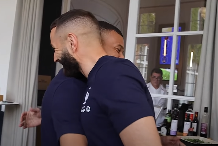 Mbappe all smiles as Benzema storms France camp