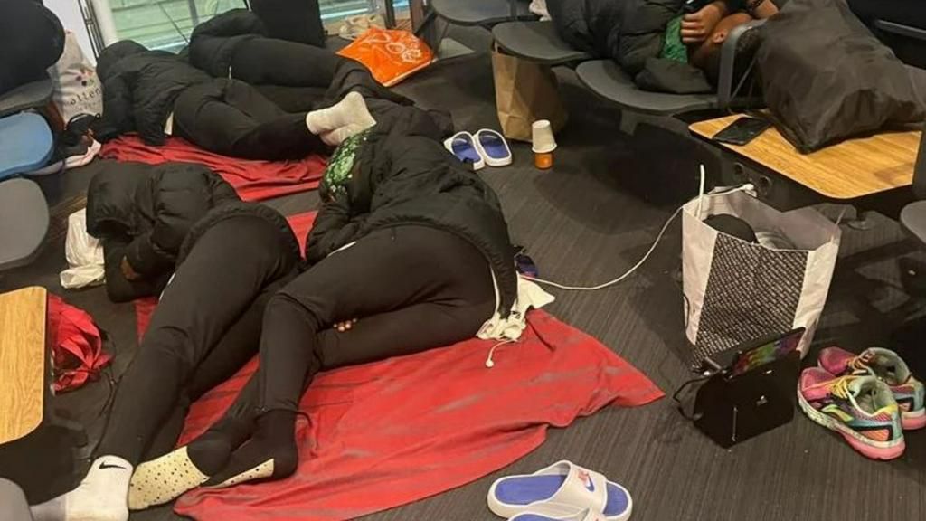 Falconets sleep on Turkey airport floor on return to Nigeria [Colin Udoh]