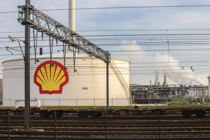 Shell's planned sale of its onshore assets in Nigeria will not be affected by pending lawsuits