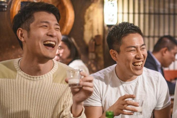 The Japanese government wants more young people to drink alcohol [liderairbag]