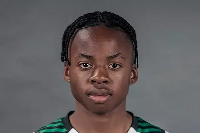 Bayern Munich have signed talented teenager Mike Wisdom from Borussia Monchengladbach