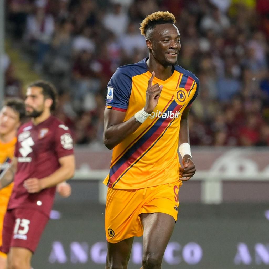 Tammy Abraham scores two goals as AS Roma beat Torino 3-0