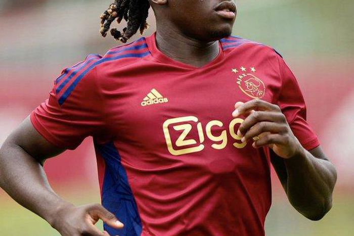 Calvin Bassey (Twitter/digit_sport)