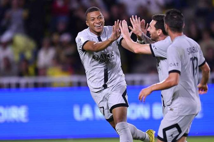 Mbappe, Messi celebrate a good outing at Nantes