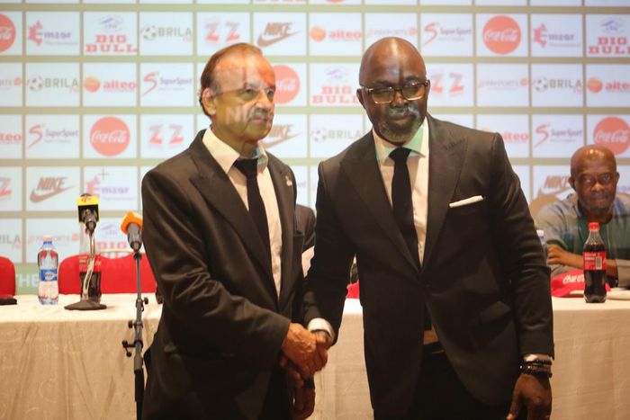 Gernot Rohr and Ajamu Pinnick