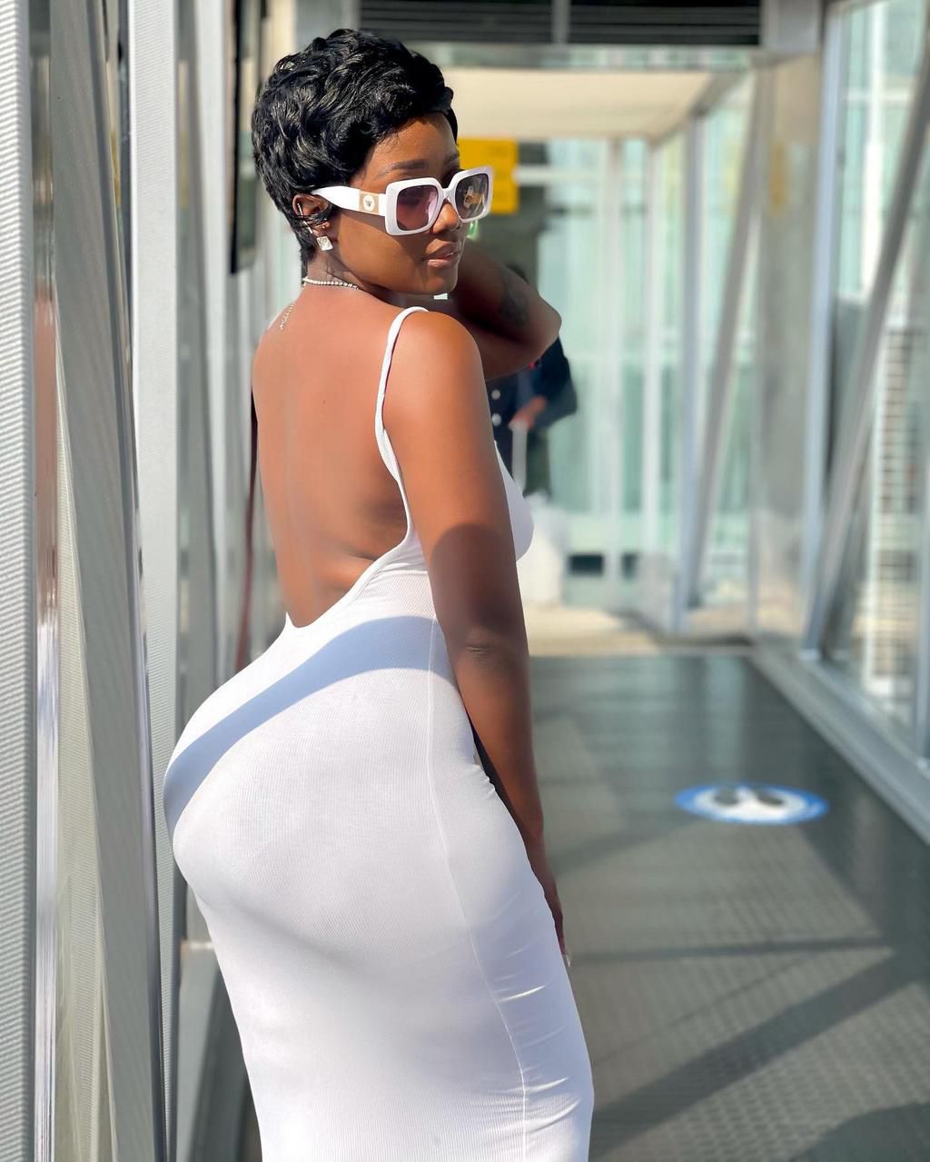 Men are already getting heart attacks looking at this beauty