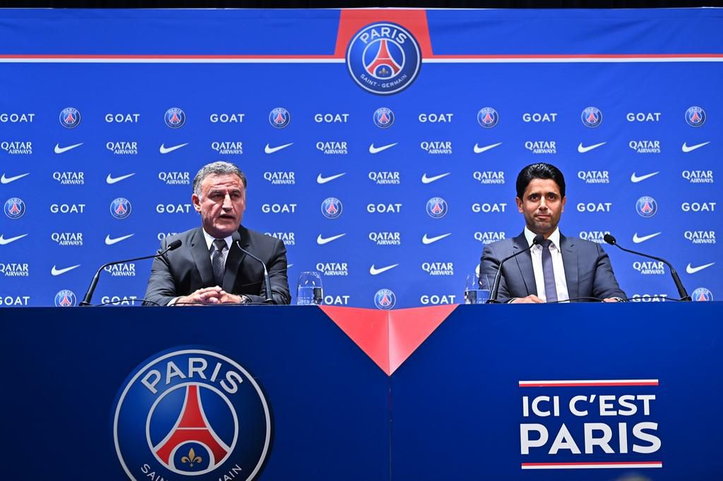 Christophe Galtier with PSG president Nasser Al-Khelaifi during his unveiling