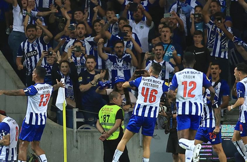 Sanusi's dominant Porto over powers Sporting.