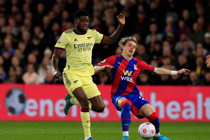 Thomas Partey limped off in Arsenal's 3-0 loss to Crystal palace