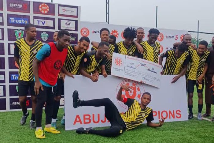 MerryBet5Stars winners, 12 Strong FC.