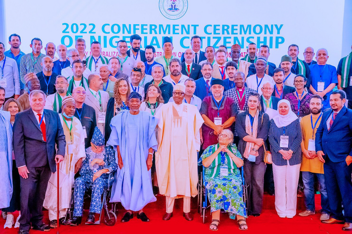Buhari confers Nigerian citizenship on 286 foreigners.