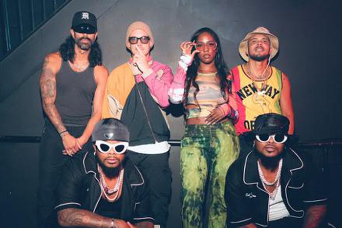 Major Lazer, Major League DJz, Tiwa Savage - Koo Koo Fun