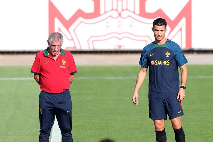 Fernando Santos and Cristiano Ronaldo are holding Portugal back