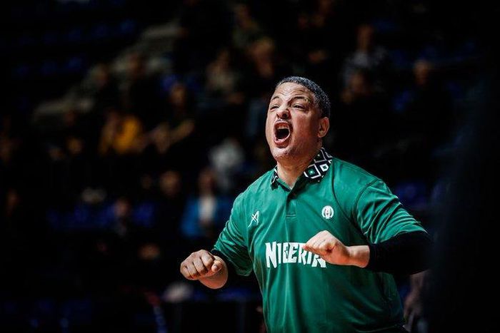 D'Tigress coach, Otis Hughley, says he is tired of working for free in Nigeria.
