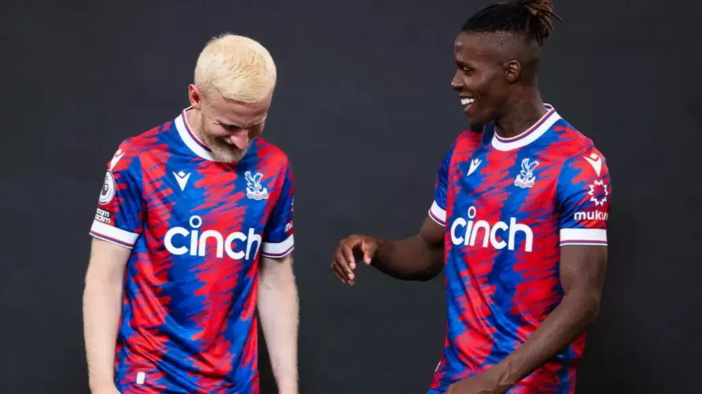 Crystal Palace home kit 2022/23