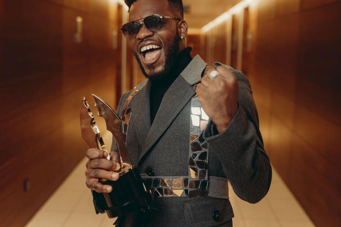 Broda Shaggi wins best actor in a comedy at AMVCA 2022