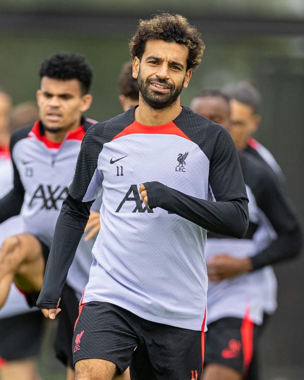 Negative reactions as Mohamed Salah pays tribute to Queen Elizabeth II