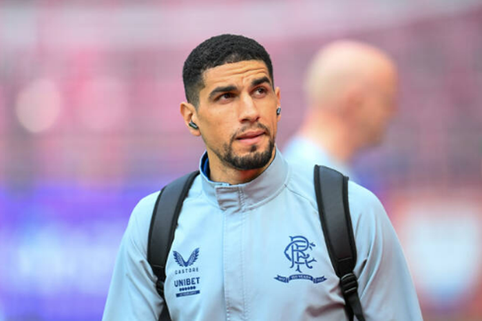 Leon Balogun praised for providing Rangers fans water