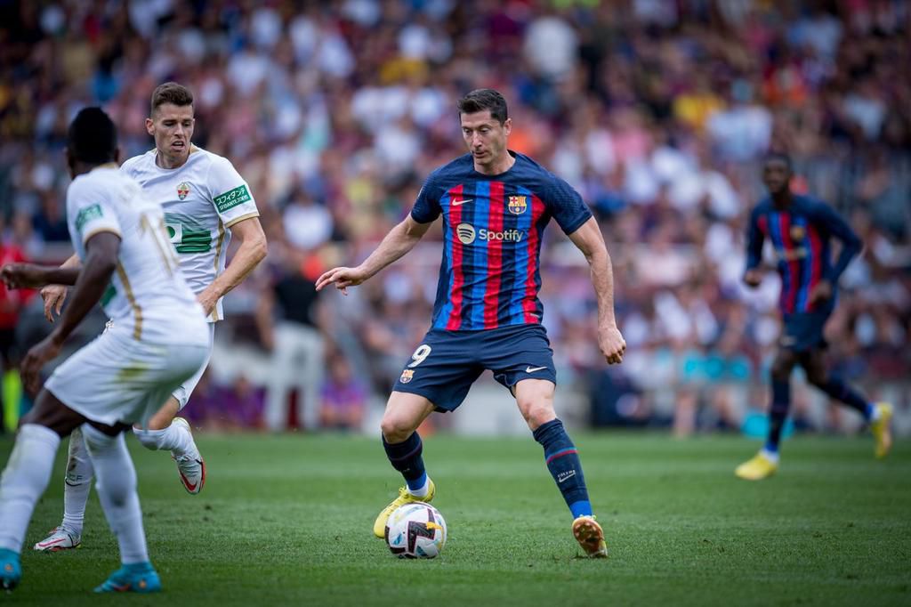 Lewandowski was subbed off before full-time after scoring a brace for Barcelona against Elche on Saturday