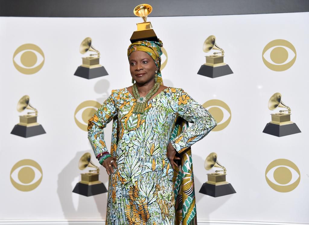 Absolutely regal at the 2020 Grammys [Kidjo.com]