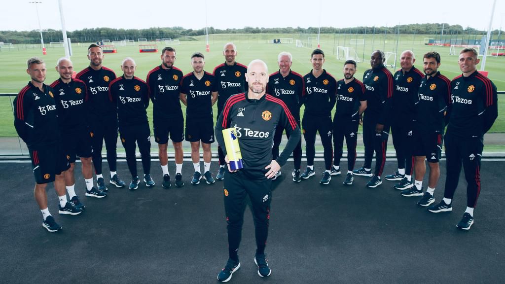 Erik ten Hag beats Conte to win Manager of the Month for September