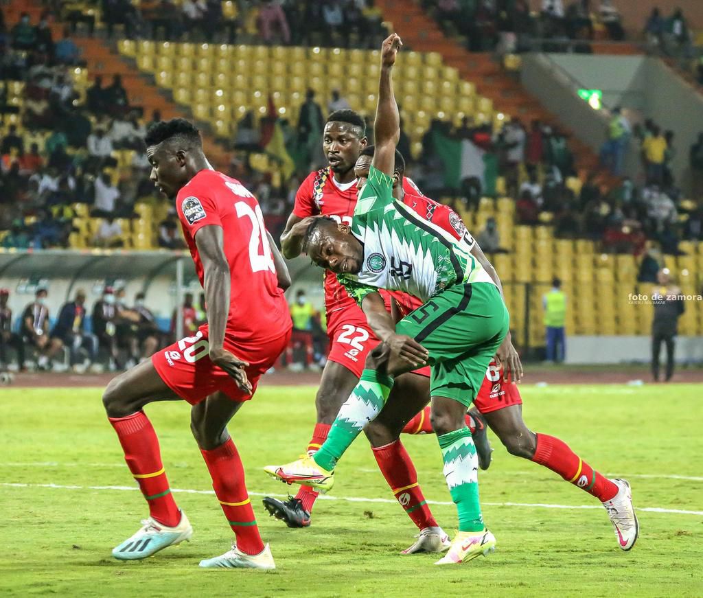 Moses Simon has had AFCON defenders on strings in Garoua (IMAGO/Shengolpixs/Kabiru Abubakar/fotodezamora)