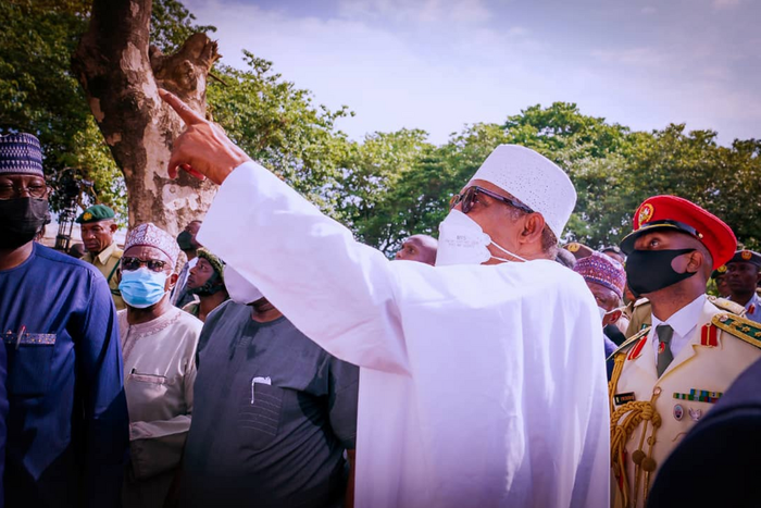 President Muhammadu Buhari visits Kuje Prison. [Presidency]