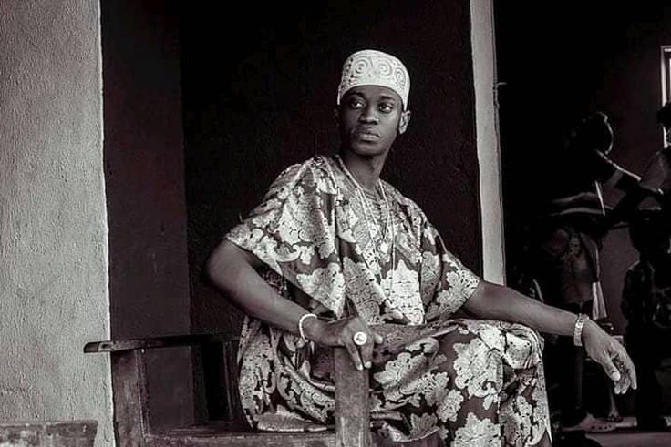 Adedimeji Lateef as Ayinla Omowura [Twitter]