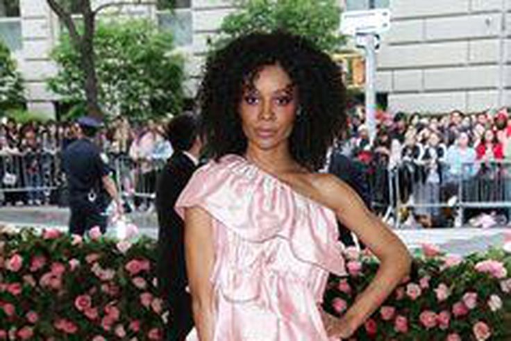 Some outfits look terrible [Pinterest]