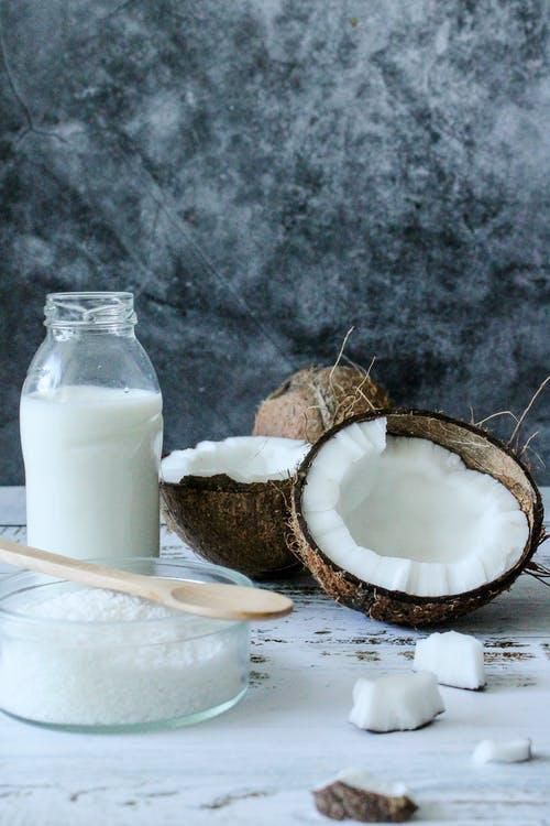 Coconut milk is a substitute for lactose intolerant [Pexels]