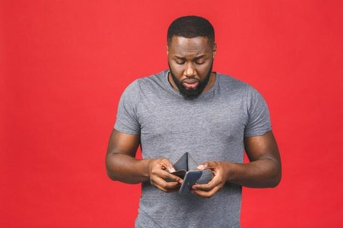 Broke man hooked by SAPA