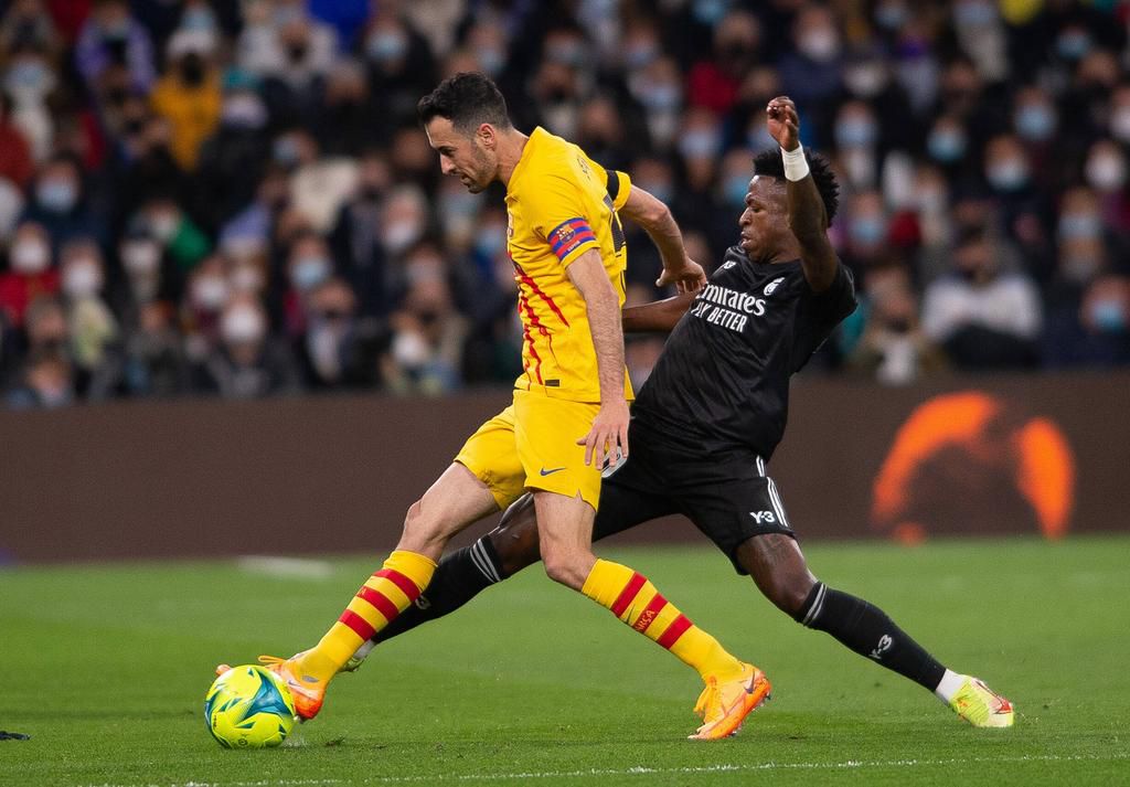 Sergio Busquets produced a huge performance as Barcelona beat Real Madrid 4-0