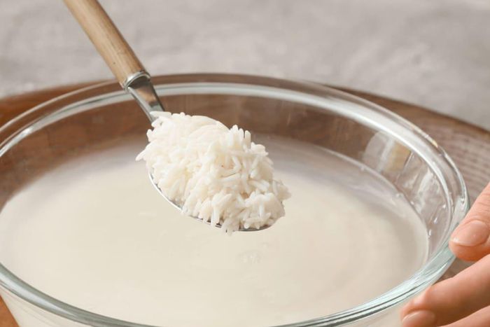 Use fermented rice water for your hair [Bodywise]